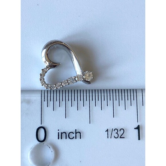 925 sterling silver cubic zirconia Heart charm pendant - Picture 4 of 5